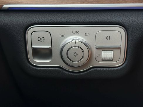 Certified 2026 Mercedes-Benz GLE 350 4MATIC image 27