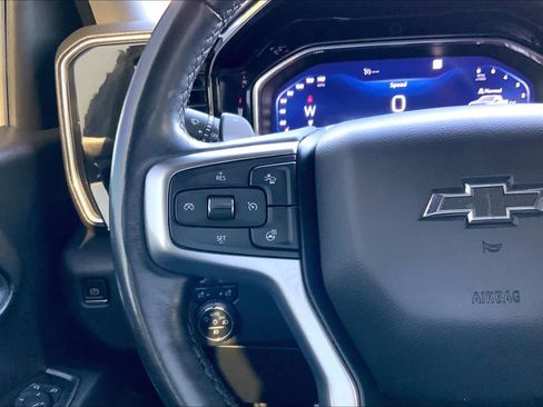 Used 2022 Chevrolet Silverado 1500 LT Trail Boss w/ LT Trail Boss Premium Package AWD/4WD image 24