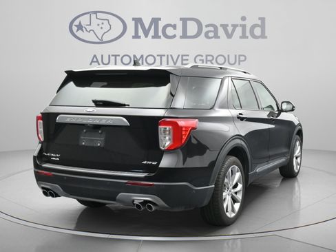 Used 2022 Ford Explorer Platinum w/ Equipment Group 601A AWD/4WD image 8