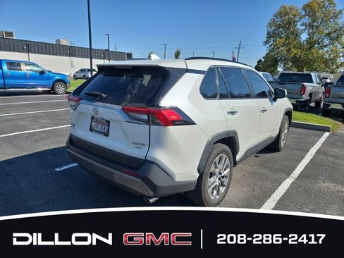 Used 2020 Toyota RAV4 Limited AWD/4WD image 5