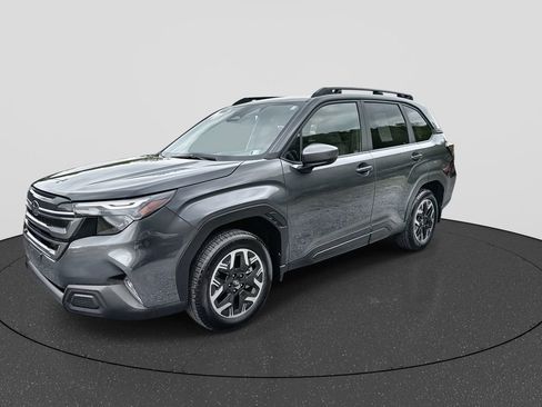 Certified 2025 Subaru Forester Premium AWD/4WD image 10