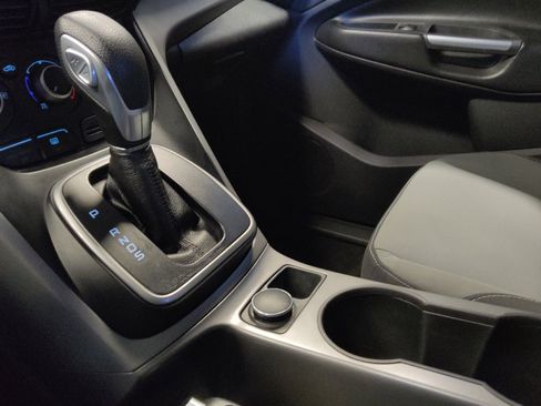 Used 2014 Ford Escape SE image 26