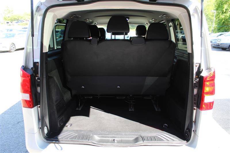Used 2016 Mercedes-Benz Metris Passenger image 23