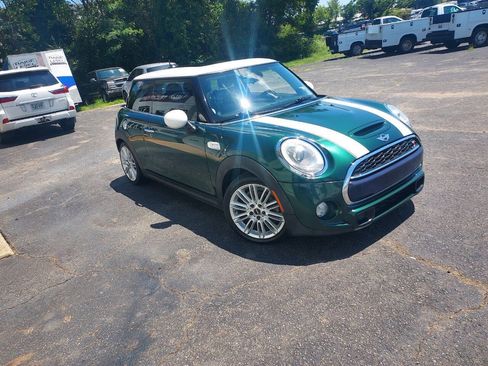 Used 2015 MINI Cooper S FWD image 1