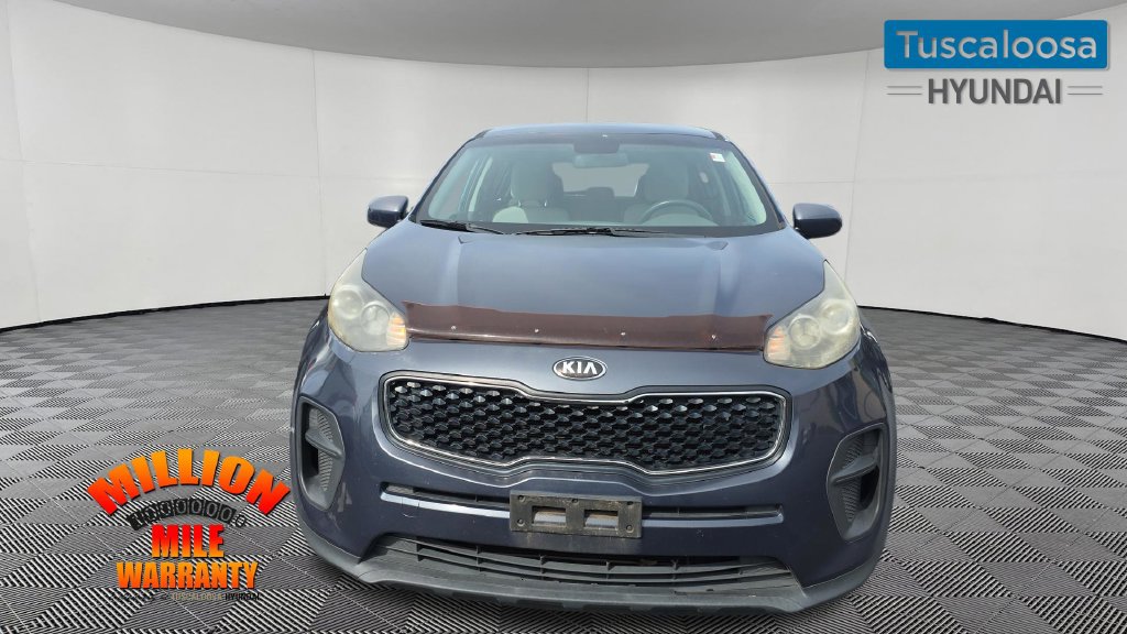 Used 2018 Kia Sportage LX FWD image 2