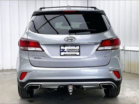 Used 2017 Hyundai Santa Fe SE w/ SE Premium Package 02 AWD/4WD image 4