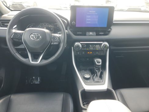 Certified 2024 Toyota RAV4 XSE w/ Weather Package AWD/4WD image 11