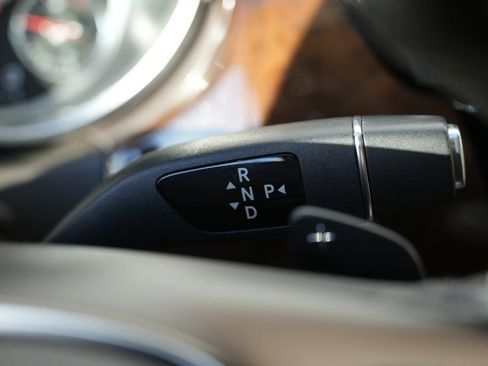 Used 2017 Mercedes-Benz GLE 400 4MATIC image 54