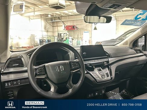 Certified 2025 Honda Odyssey Elite image 15