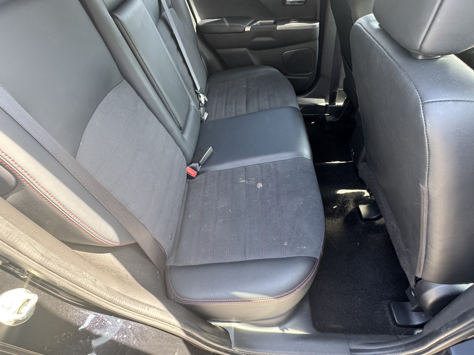 Used 2024 Mitsubishi Outlander Sport ES AWD/4WD image 16