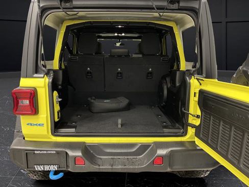 Used 2023 Jeep Wrangler Unlimited Rubicon 4xe image 13