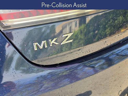 Used 2017 Lincoln MKZ Select w/ Technology Package image 17