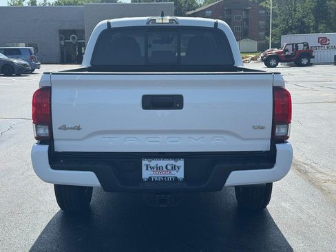 Certified 2023 Toyota Tacoma SR AWD/4WD image 6