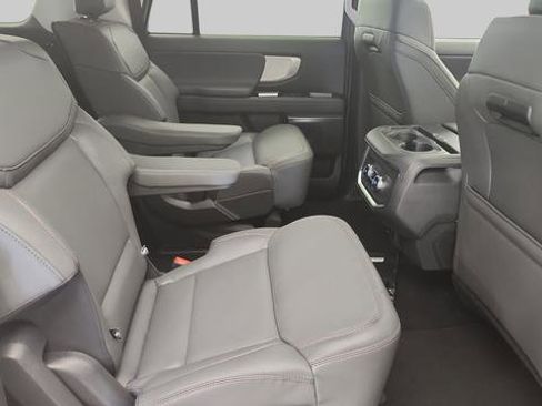 New 2025 Ford Expedition Max Active image 24