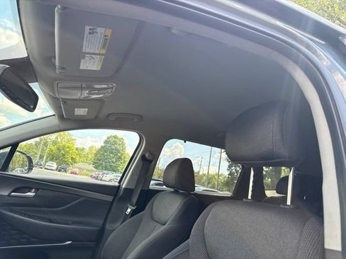 Used 2019 Hyundai Santa Fe SEL FWD image 19