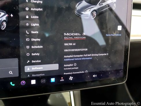 Used 2019 Tesla Model 3 Long Range image 24