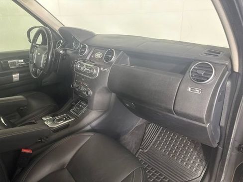 Used 2016 Land Rover LR4 HSE LUX AWD/4WD image 29