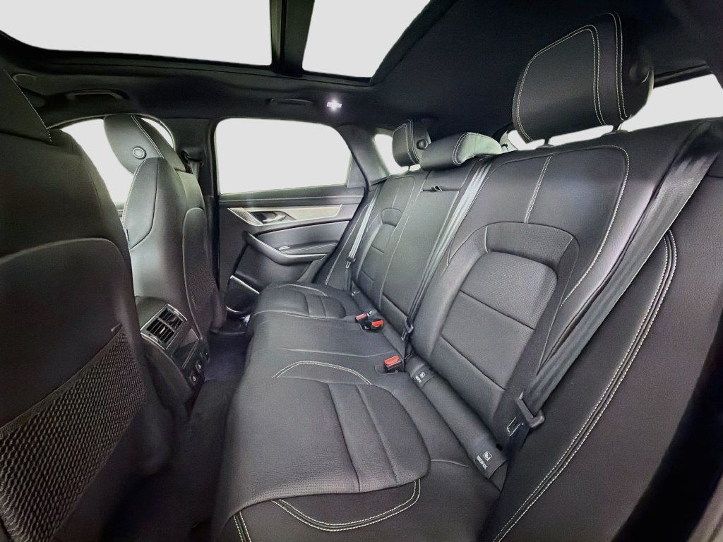 New 2026 Jaguar F-PACE R-Dynamic S AWD/4WD image 26
