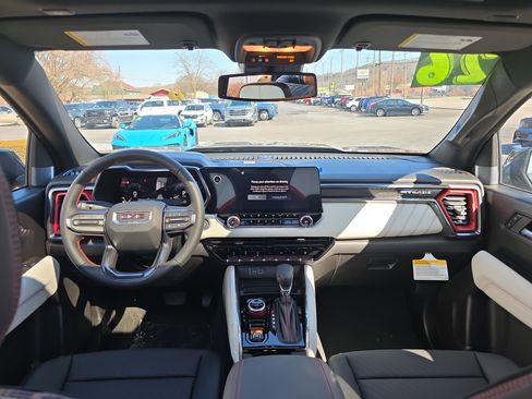 New 2026 GMC Canyon AT4X image 15