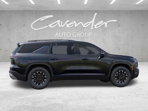 New 2026 Chevrolet Traverse Z71 w/ Driver Confidence Package AWD/4WD image 5