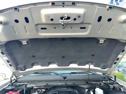 Used 2009 GMC Sierra 1500 SLE w/ Power Pack Plus AWD/4WD image 28