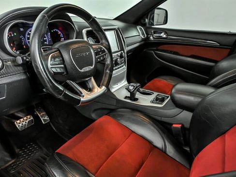 Used 2015 Jeep Grand Cherokee SRT w/ Quick Order Package 26J AWD/4WD image 15