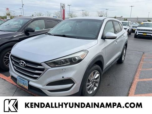 Used 2018 Hyundai Tucson SE w/ Cargo Package image 1