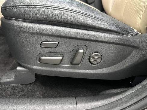 Used 2020 Hyundai Santa Fe Limited w/ Cargo Package FWD image 10