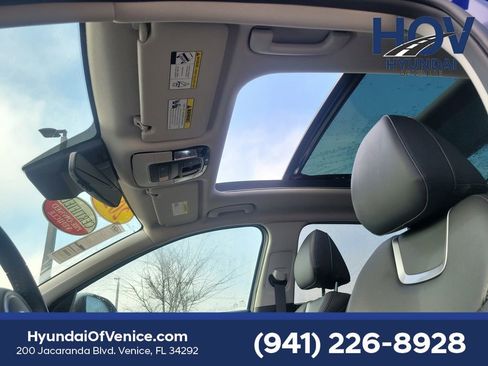 Certified 2023 Hyundai Tucson Limited FWD image 28