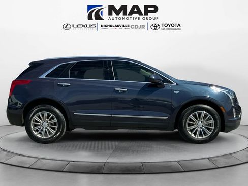 Used 2018 Cadillac XT5 Luxury w/ Driver Awareness Package image 7