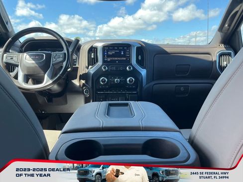 Used 2021 GMC Sierra 1500 SLT w/ SLT Premium Package image 15