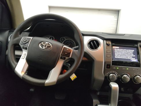 Used 2015 Toyota Tundra SR5 w/ SR5 Upgrade Package RWD image 22