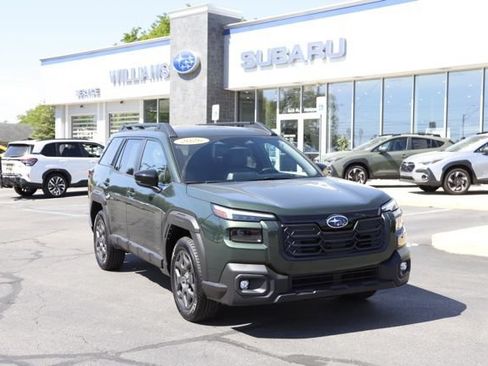 Used 2026 Subaru Outback Premium AWD/4WD image 1