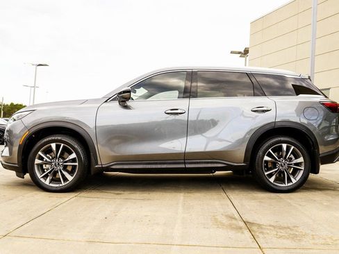 Certified 2023 INFINITI QX60 Luxe image 9