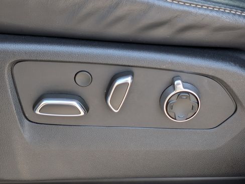 Certified 2023 Cadillac Escalade Sport Platinum AWD/4WD image 22