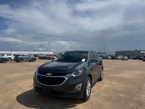 Used 2020 Chevrolet Equinox LT FWD image 6