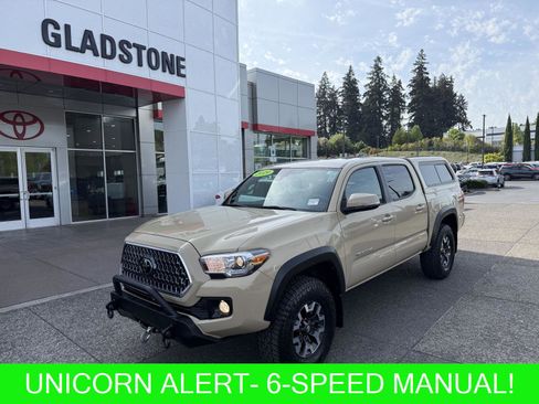Used 2019 Toyota Tacoma TRD Off-Road w/ Technology Package AWD/4WD image 1