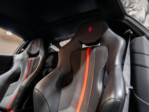Used 2020 Ferrari 488 Pista Coupe image 2