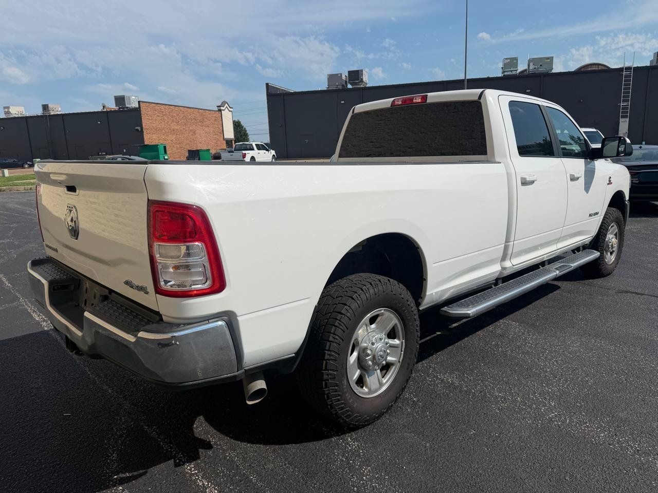 Used 2022 RAM 3500 Big Horn AWD/4WD image 5