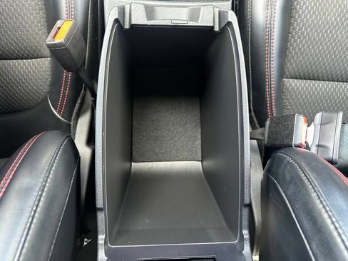 Used 2023 Ford Escape ST-Line AWD/4WD image 8