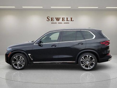 Used 2026 BMW X5 xDrive40i w/ Climate Comfort Package AWD/4WD image 2