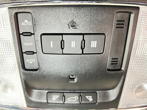 Used 2019 Dodge Durango GT AWD/4WD image 37