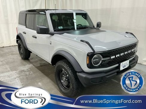 New 2026 Ford Bronco Big Bend AWD/4WD image 1
