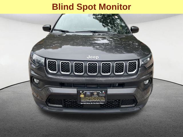 Used 2023 Jeep Compass Latitude AWD/4WD image 4