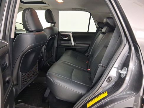 Used 2015 Toyota 4Runner Limited image 12