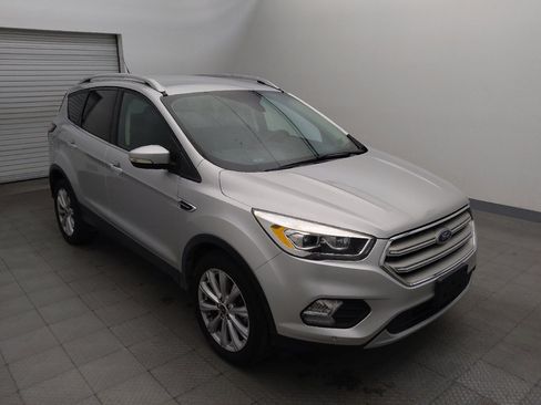 Used 2018 Ford Escape Titanium FWD image 13