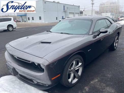 Used 2015 Dodge Challenger R/T w/ Quick Order Package 22B R/T image 1