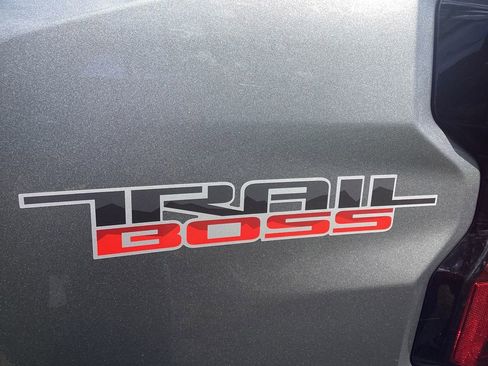New 2026 Chevrolet Colorado Trail Boss AWD/4WD image 10