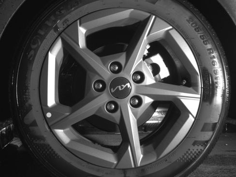 Used 2025 Kia K4 LXS FWD image 14