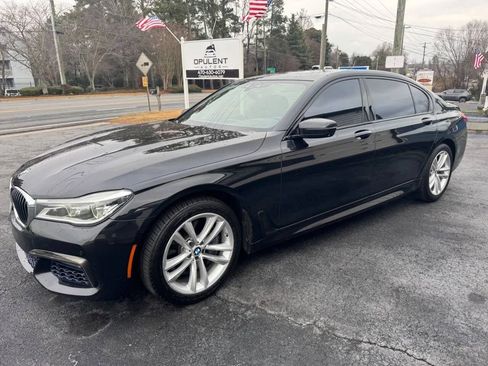 Used 2016 BMW 750i xDrive 750i xDrive Sedan 4D image 4